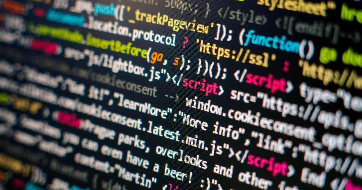 Código de programación en una pantalla